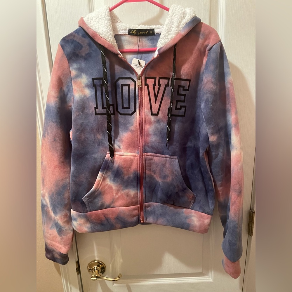 Women Xl Zip Up Tye Dye LOVE Hoodie NWT